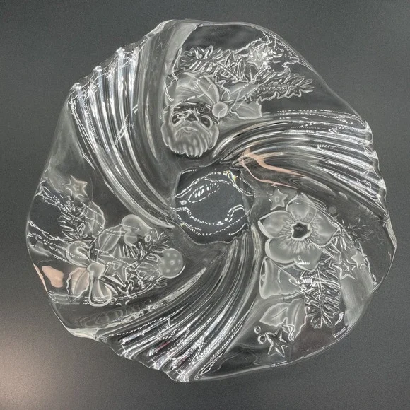 Mikasa Studio One "Holiday Flair" Swirl Crystal BonBon Dish Germany Frosted - Picture 2 of 6